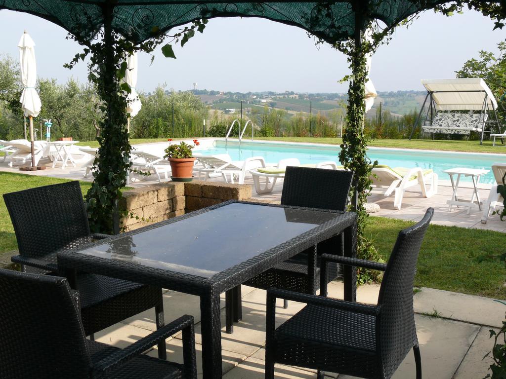 Agriturismo Al Rifugio Divino Belvedere Ostrense 외부 사진