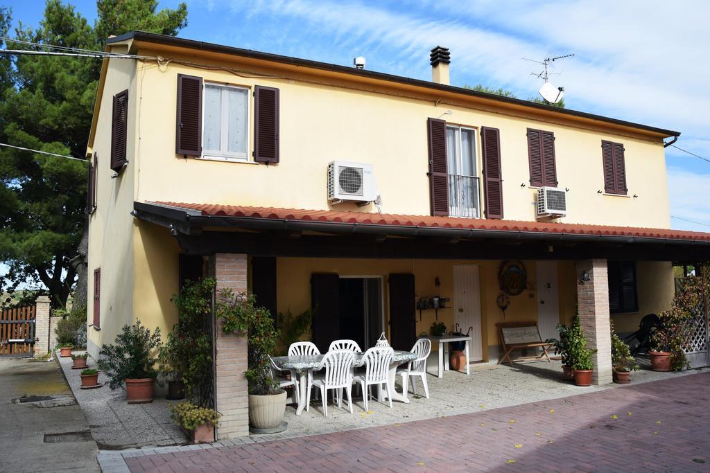 Agriturismo Al Rifugio Divino Belvedere Ostrense 외부 사진